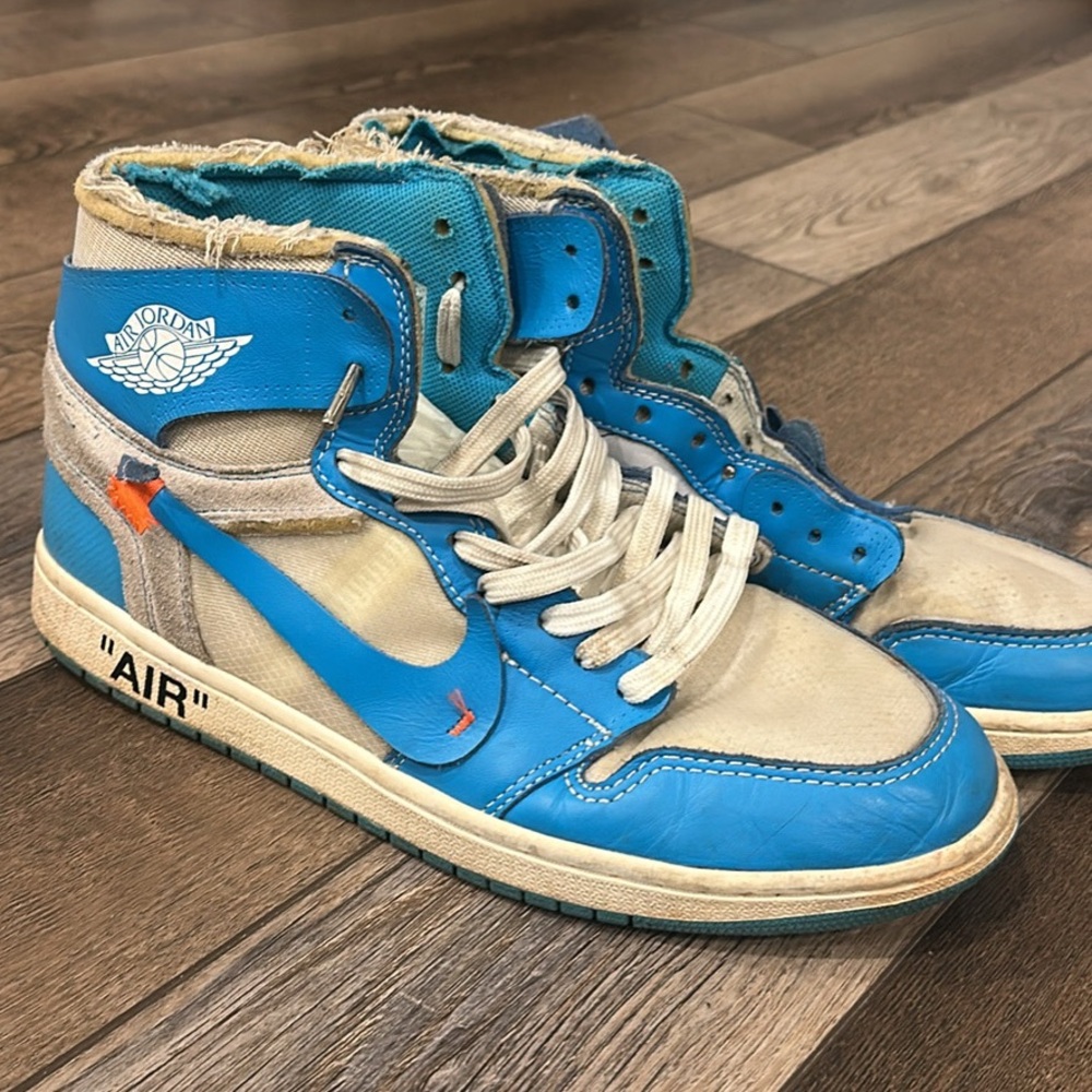 Jordan men’s High-Top Sneakers - Blue and Tan